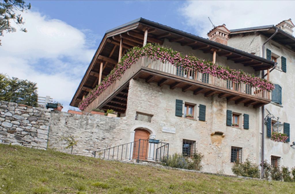 Bus De L'Och Bed & Breakfast Фелтре Екстериор снимка